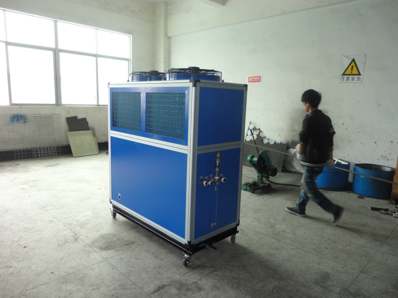 省電節能風冷式凍水機