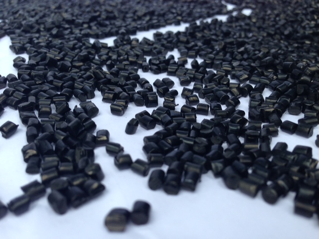 丙綸無紡布黑色母粒