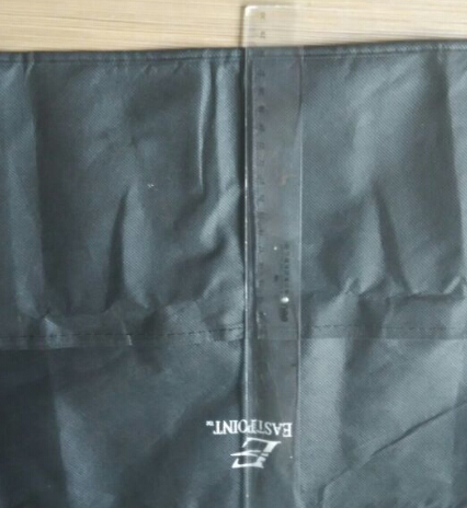 大無紡布袋，小卡扣袋 