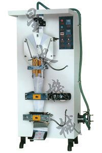 安徽全自動液體包裝機/安徽包裝機-合肥星