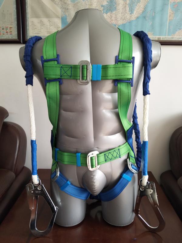 滌綸安全帶-歐標，材質：滌綸￥108 