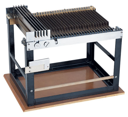 Y131梳片式羊毛長度分析儀