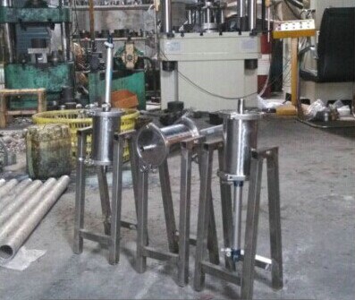 供應氣動新型銀膠過濾機