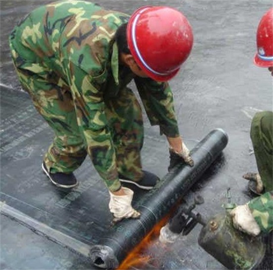 青島屋麵SBS瀝青防水卷材施工工藝