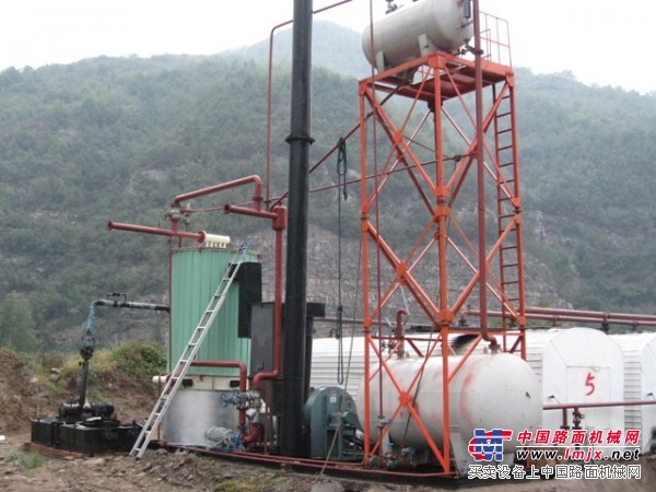 固定爐排立式燃煤導熱油爐